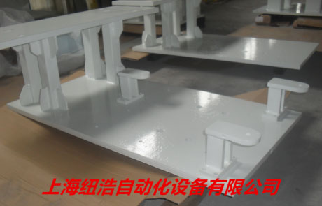 非標設(shè)備加工與定制